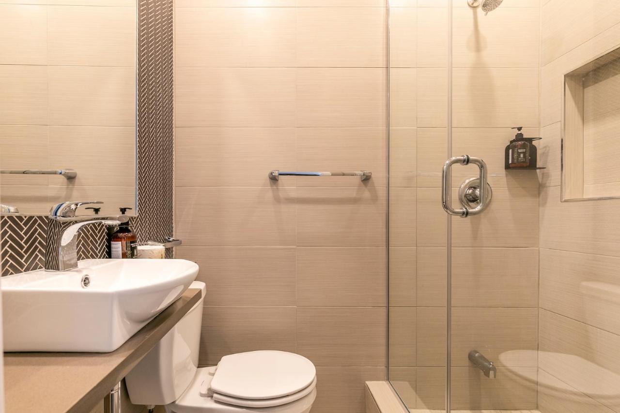 Central Hotel Montreal Ngoại thất bức ảnh