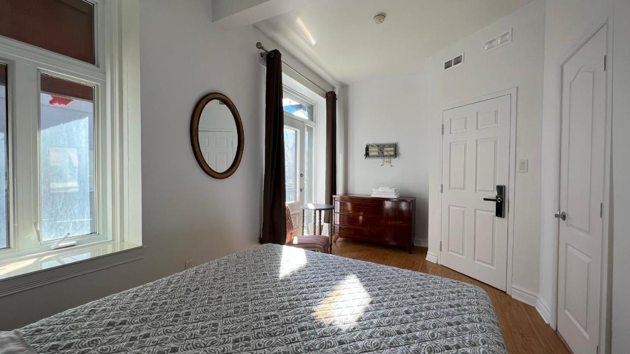 Central Hotel Montreal Ngoại thất bức ảnh